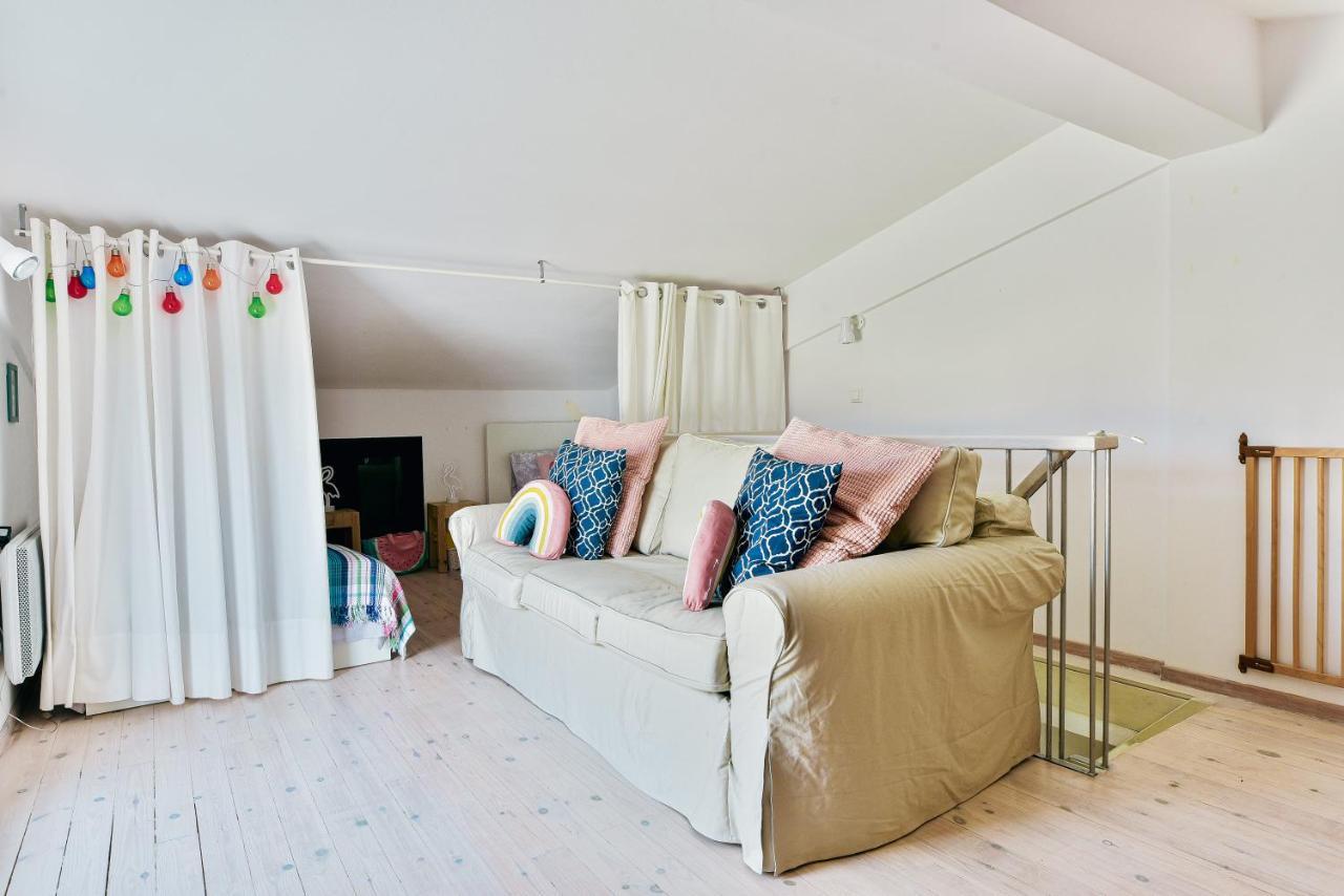 Oliva Holiday Homes Dijeliótika Kültér fotó